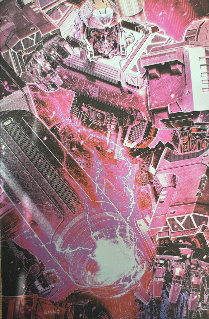 TRANSFORMERS #13 | JOHN GIANG FOIL VARIANT | NYCC EXCLUSIVE