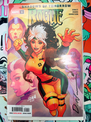 Rogue #1 | Main Cover | Signed by David Nakayama