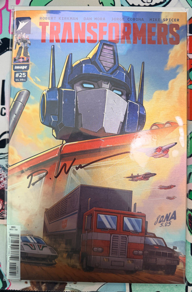Transformers #25 Cover I David Nakayama Foil Variant | Signed by David Nakayama